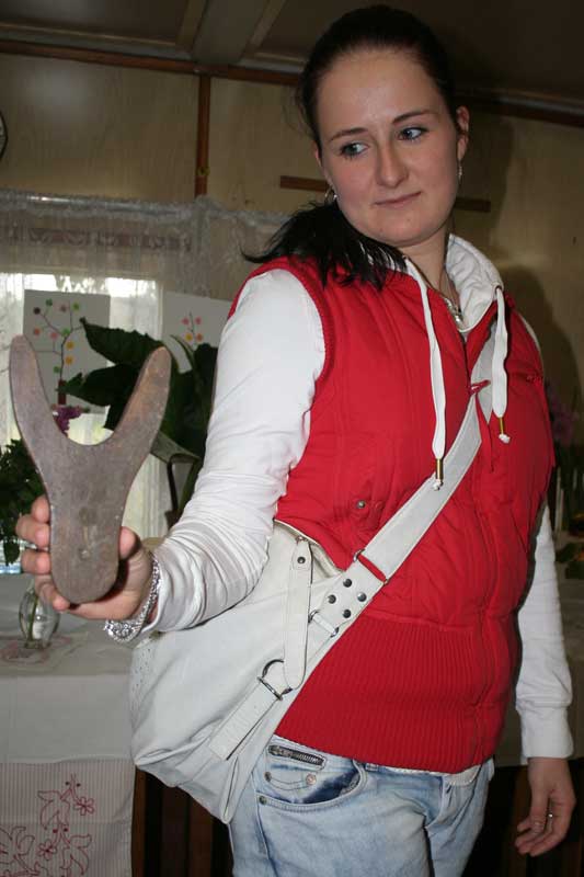 img00003.jpg