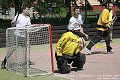Netradiční florbal v Těškovicích   - 19. května 2007